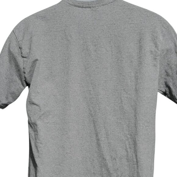 NWOT  LONDON ENGLAND FLAG MEN'S TEE SHIRT IN TRADITIONAL COLORS OF THE FLAG - Picture 3 of 4